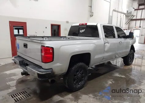 2015 Chevrolet Silverado 2500Hd Ltz from USA, damaged, VIN 1GC1KWE85FF566113
